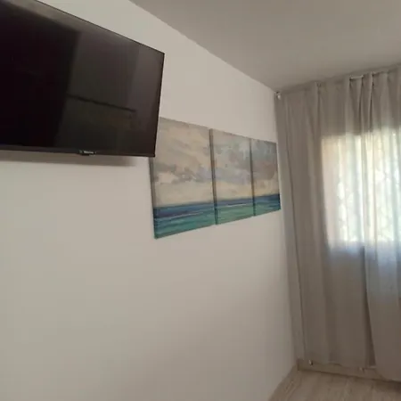 Δωμάτια σε οικογενειακή κατοικία Dudi's Peppers