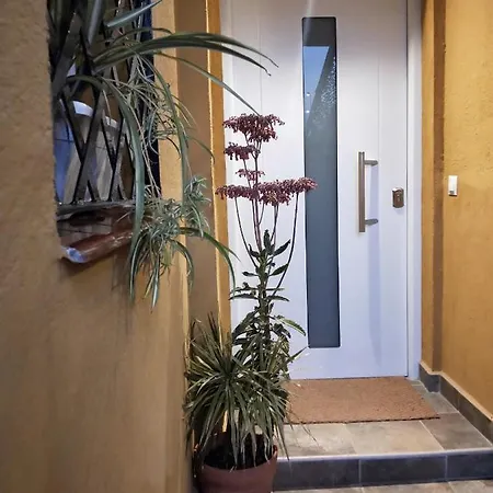 Dudi's Peppers Homestay Malaga